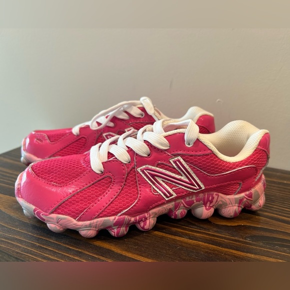 New Balance Kids' Sneakers in Pink and White - Picture 1 of 8
